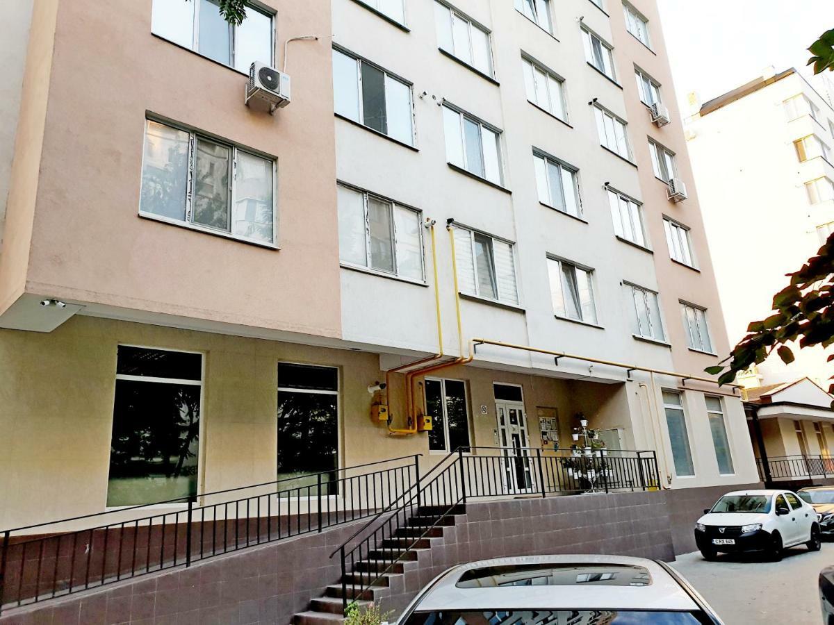 Center Apartment On Albisoara Street Kischinau Exterior foto